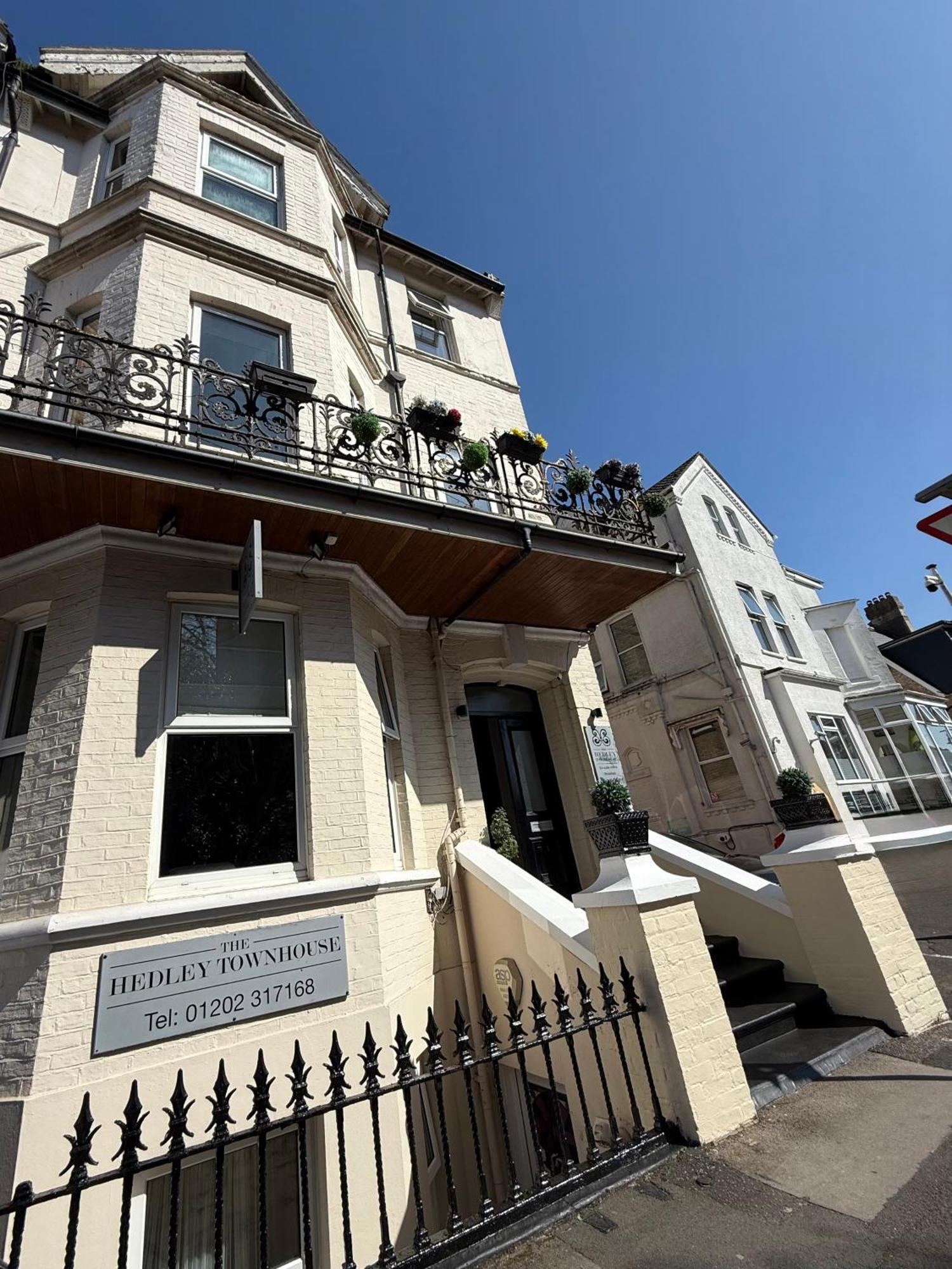 Отель The Hedley Townhouse Борнмут Экстерьер фото